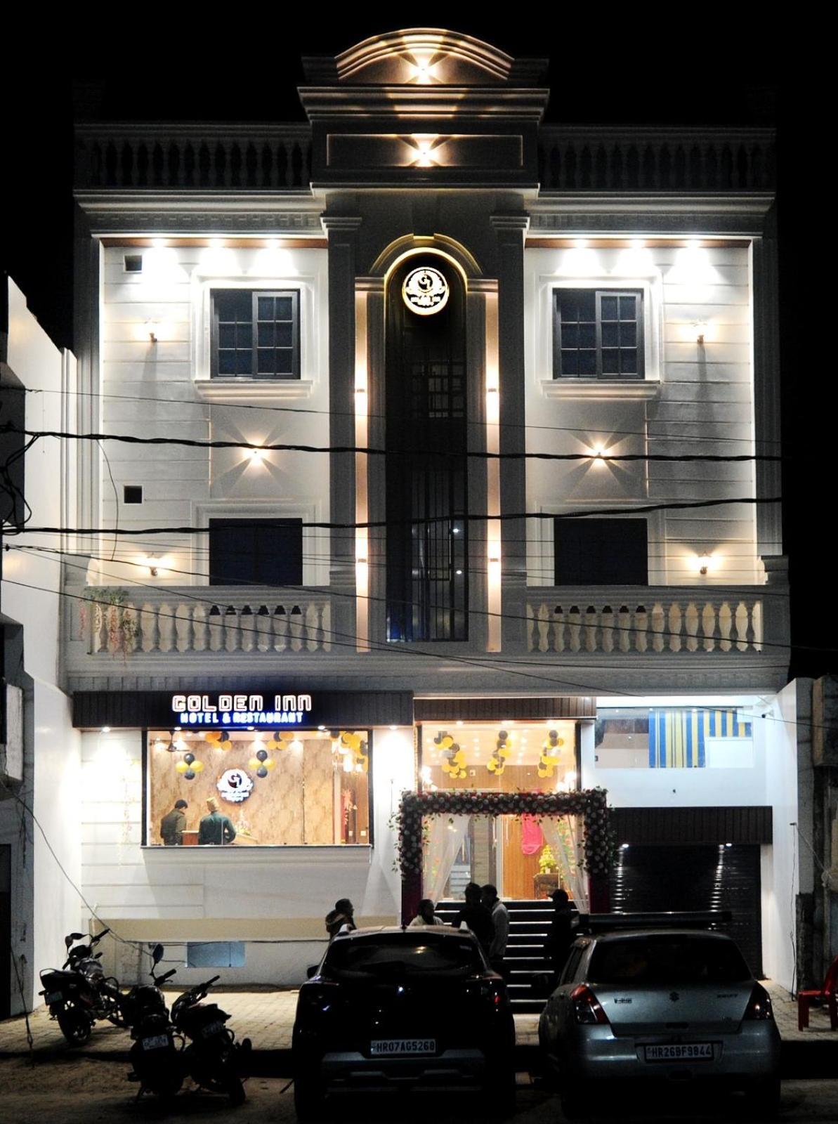 Golden Inn Allāhābād Junction Exteriör bild